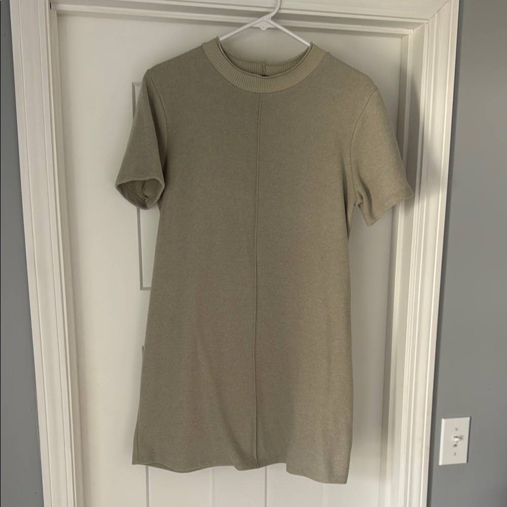 Zara Short Sleeve Knit Dress